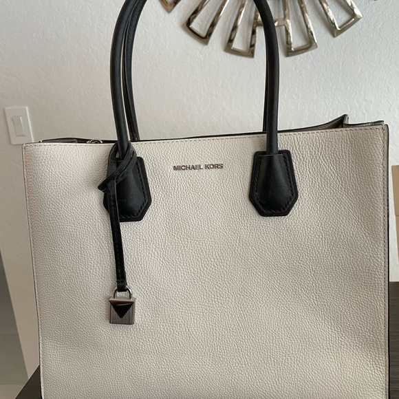 MICHAEL Michael Kors Handbags - Michael Kors -Brand new never used  white with black handles & trim.